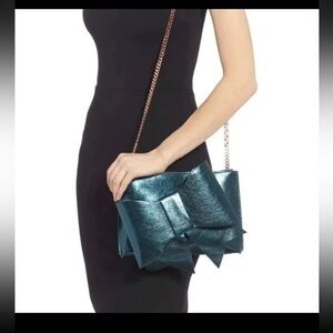 NEW Ted Baker Aliysa Crackle Bow Leather Clutch in metallic blue,